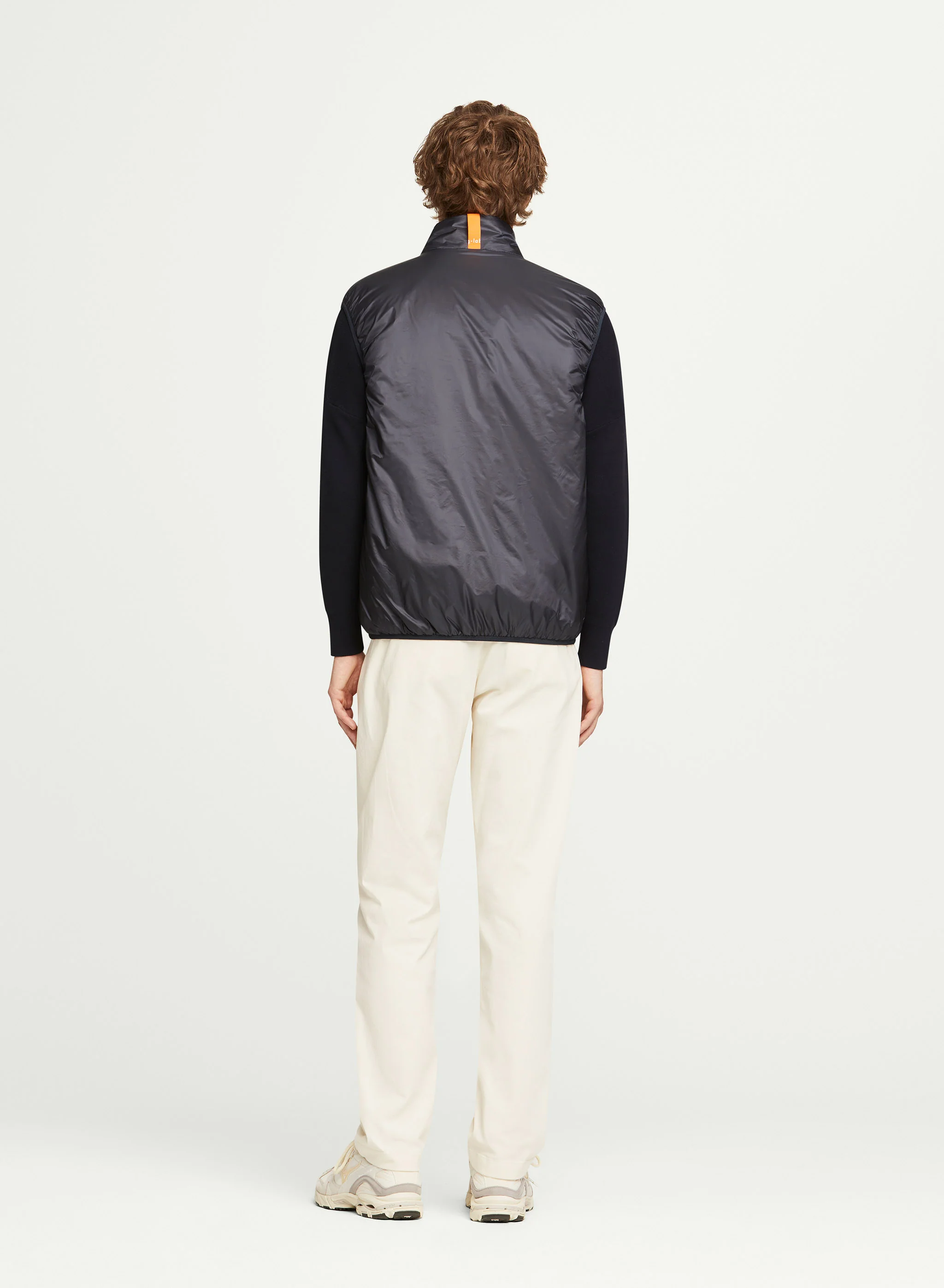 AIR - Image 7
