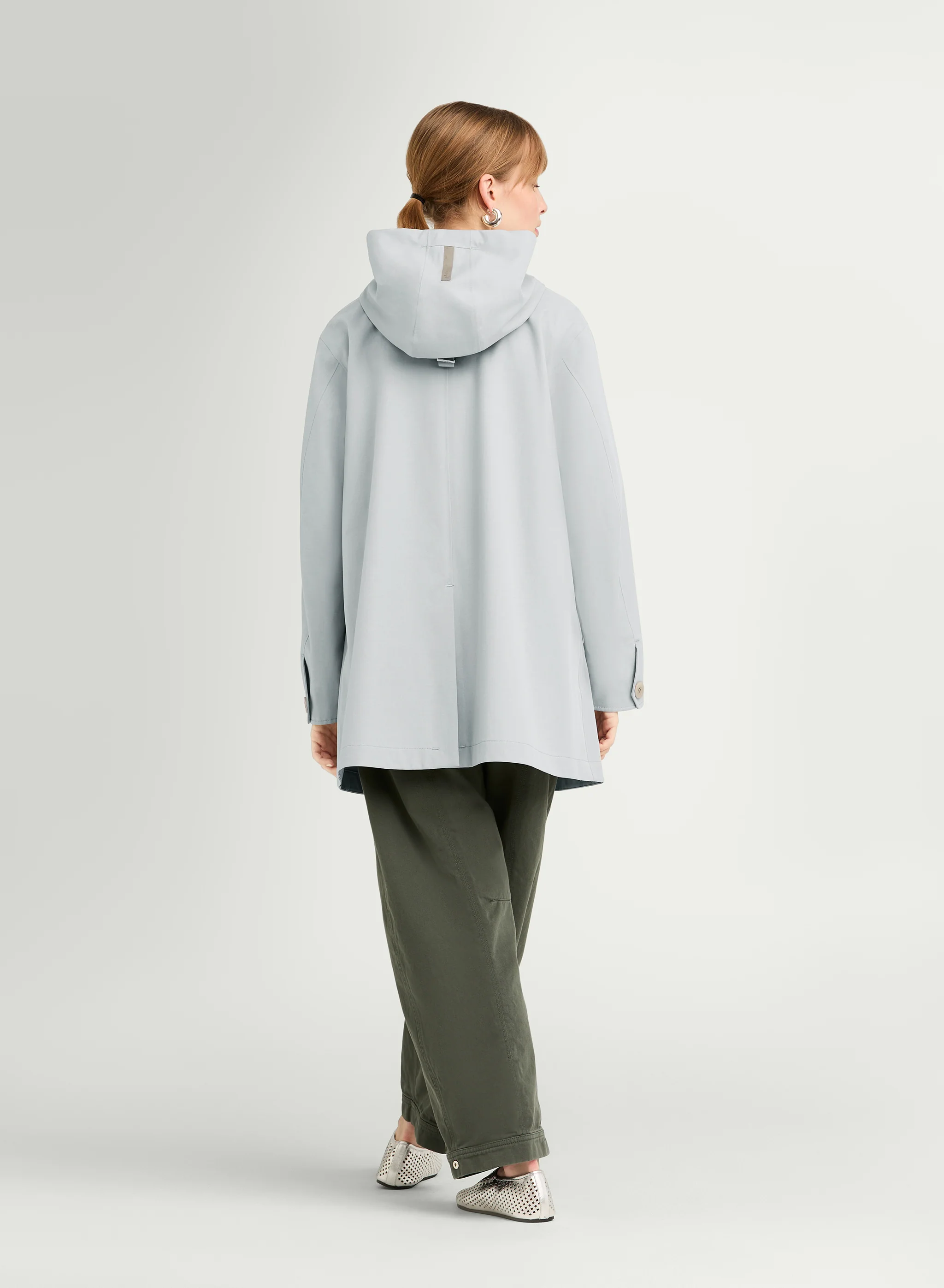 CLEO - Image 10