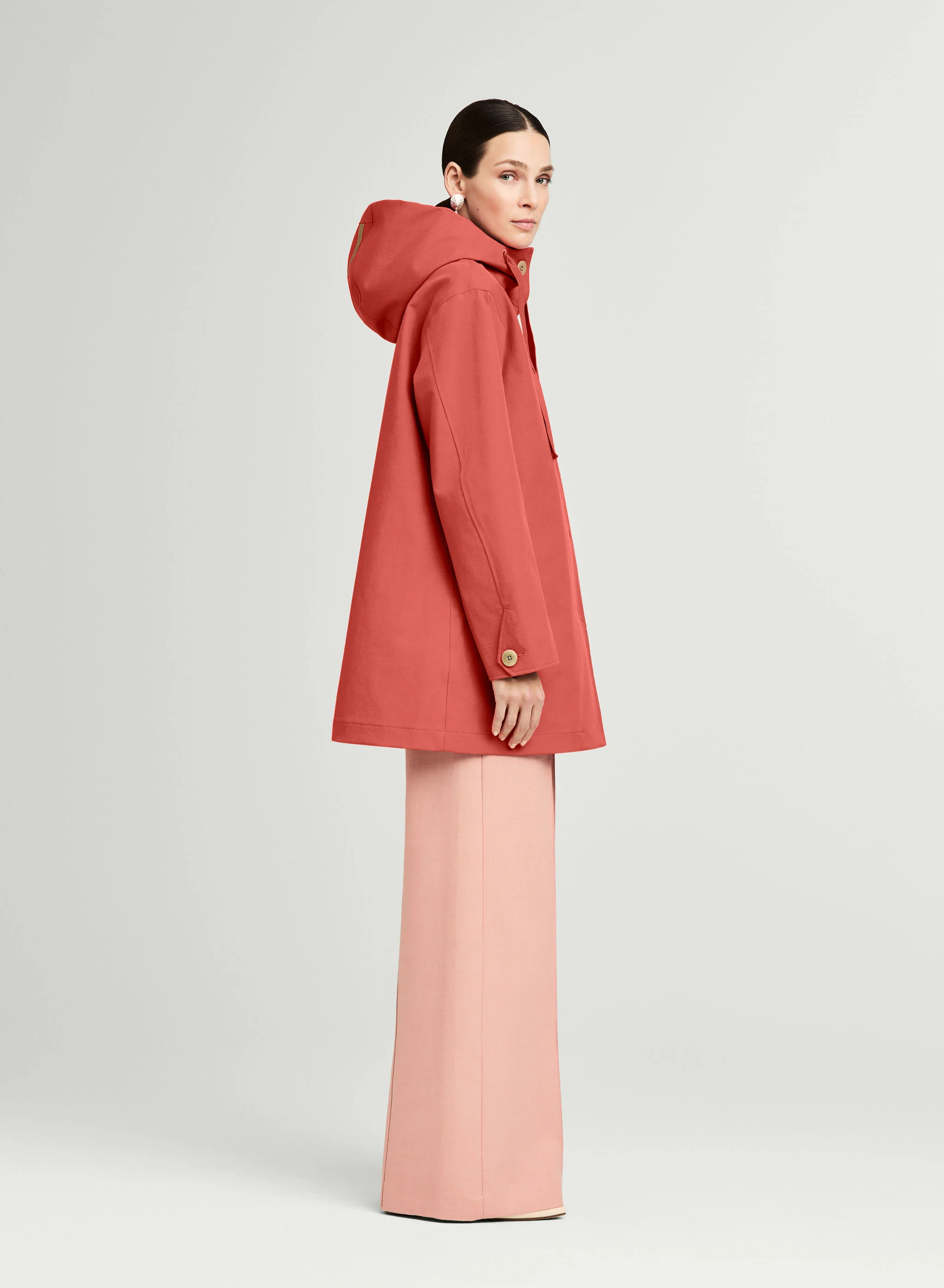 CLEO - Image 15
