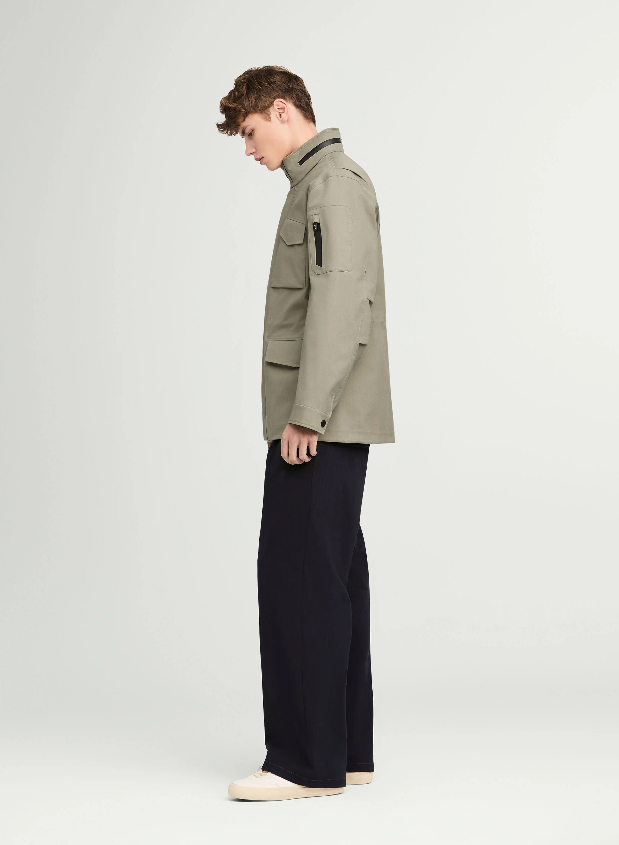 DEFENDER - Image 17