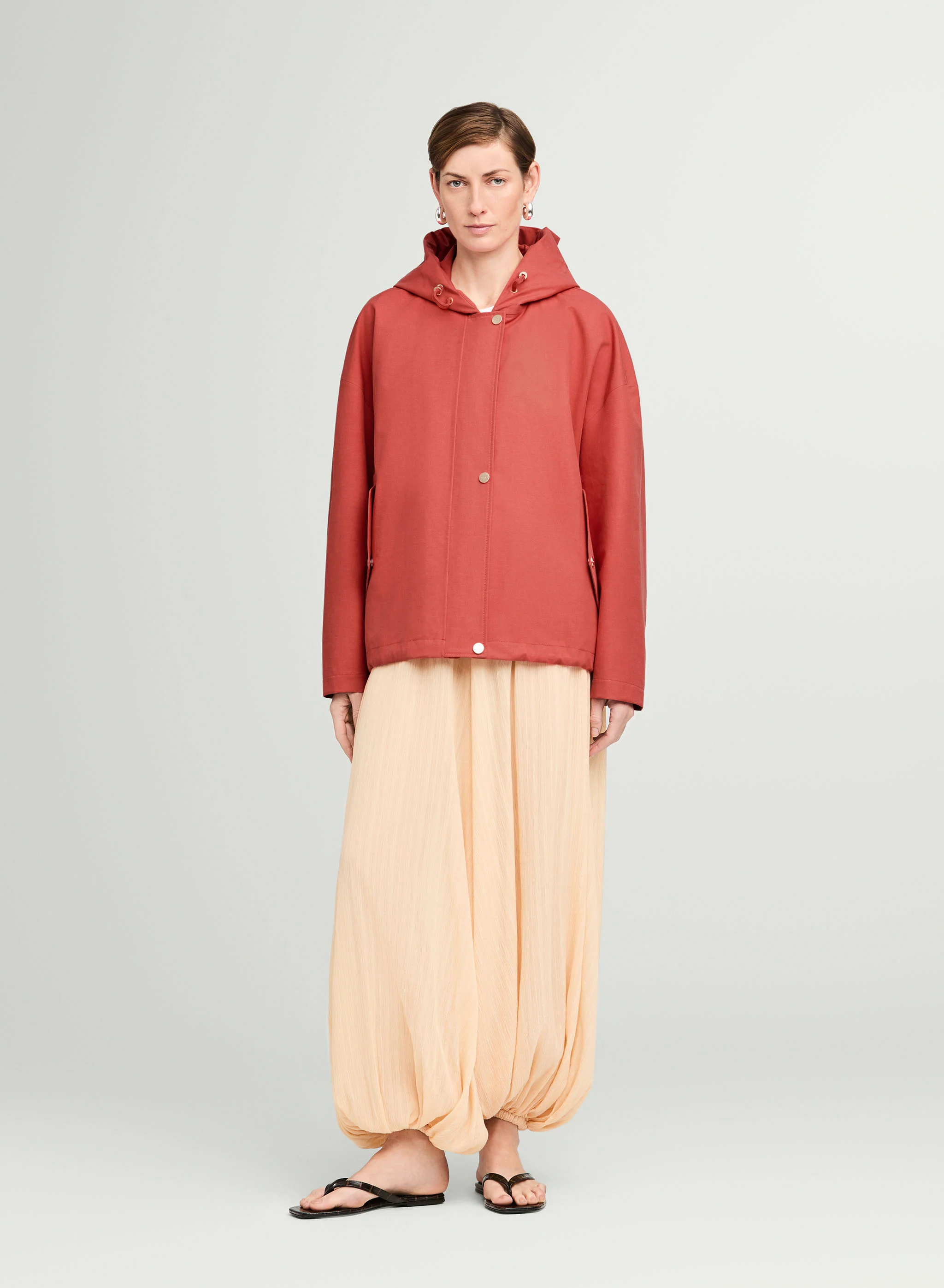 ELLE - Image 12