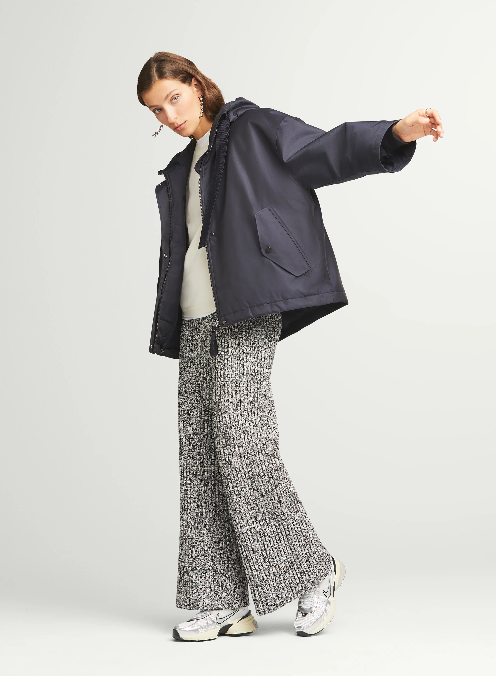 ROSIE - Image 37
