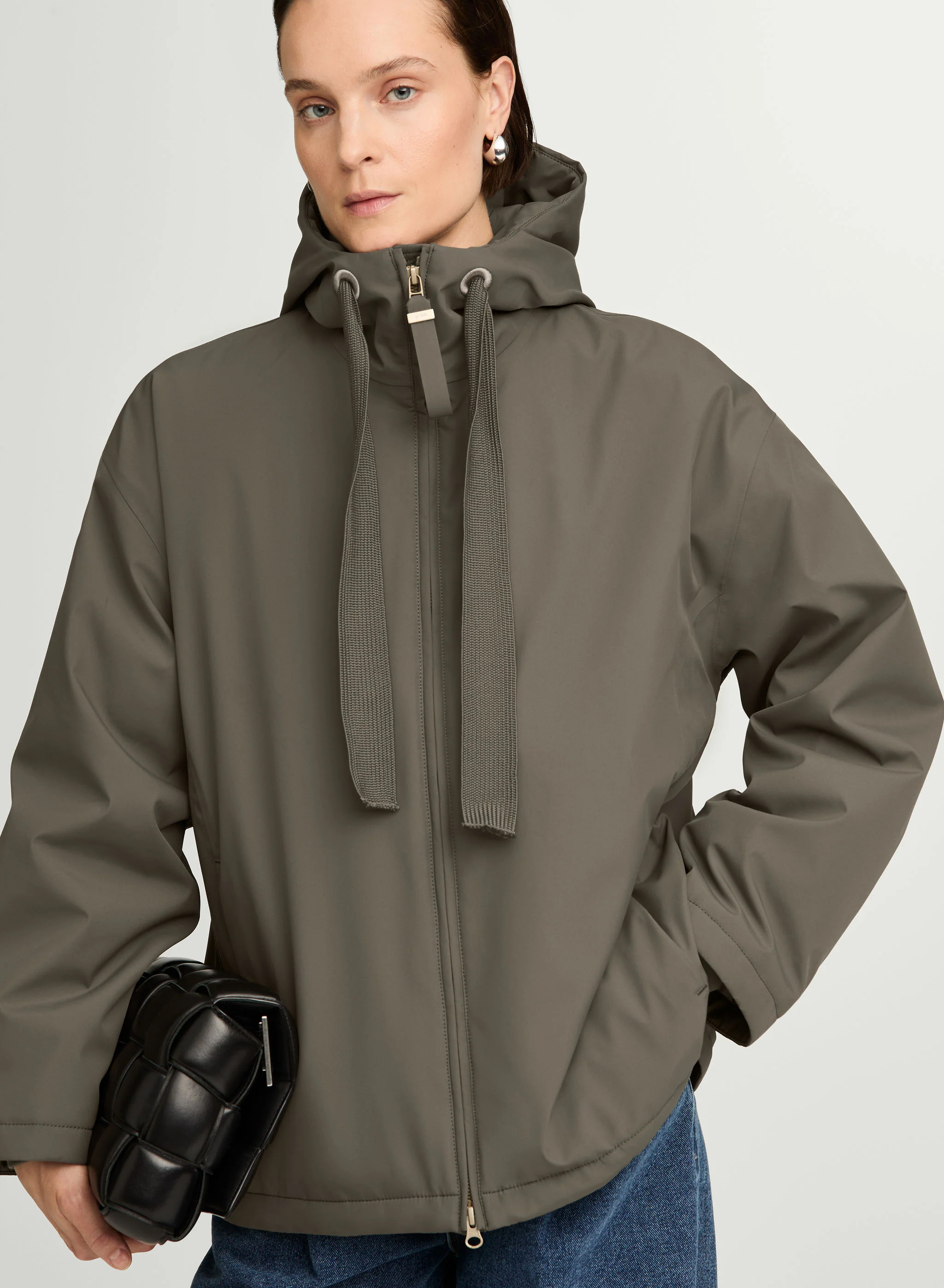 SHEER - Image 7