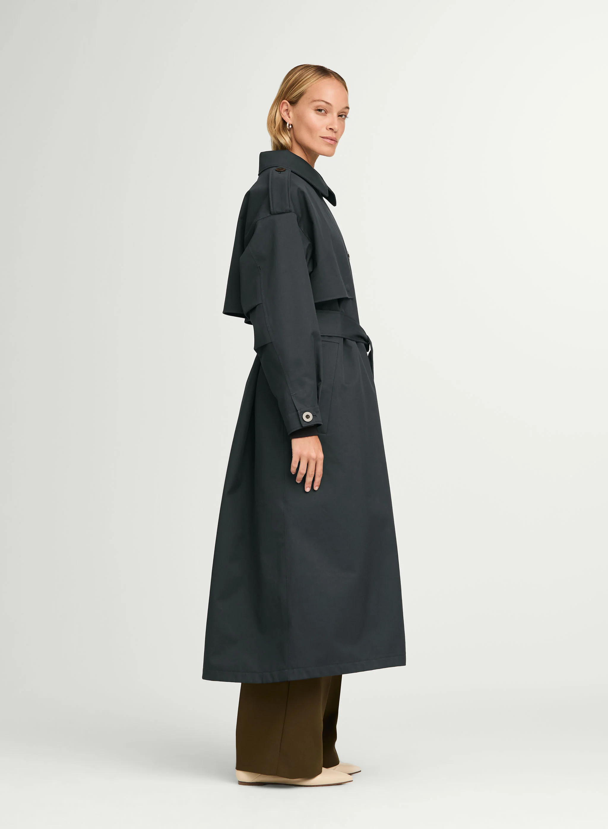 STELLA - Image 3