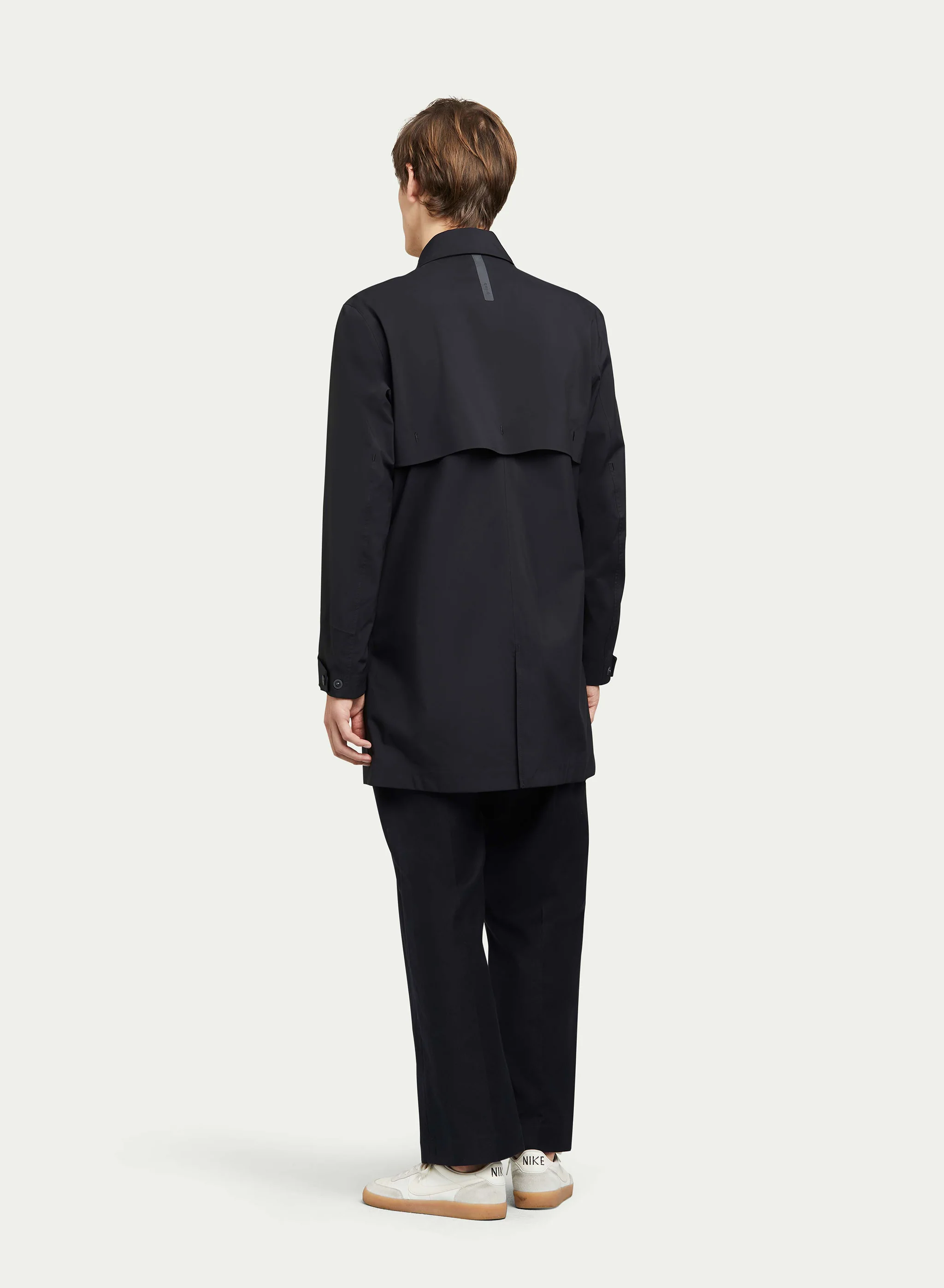 VENTURE - Image 4