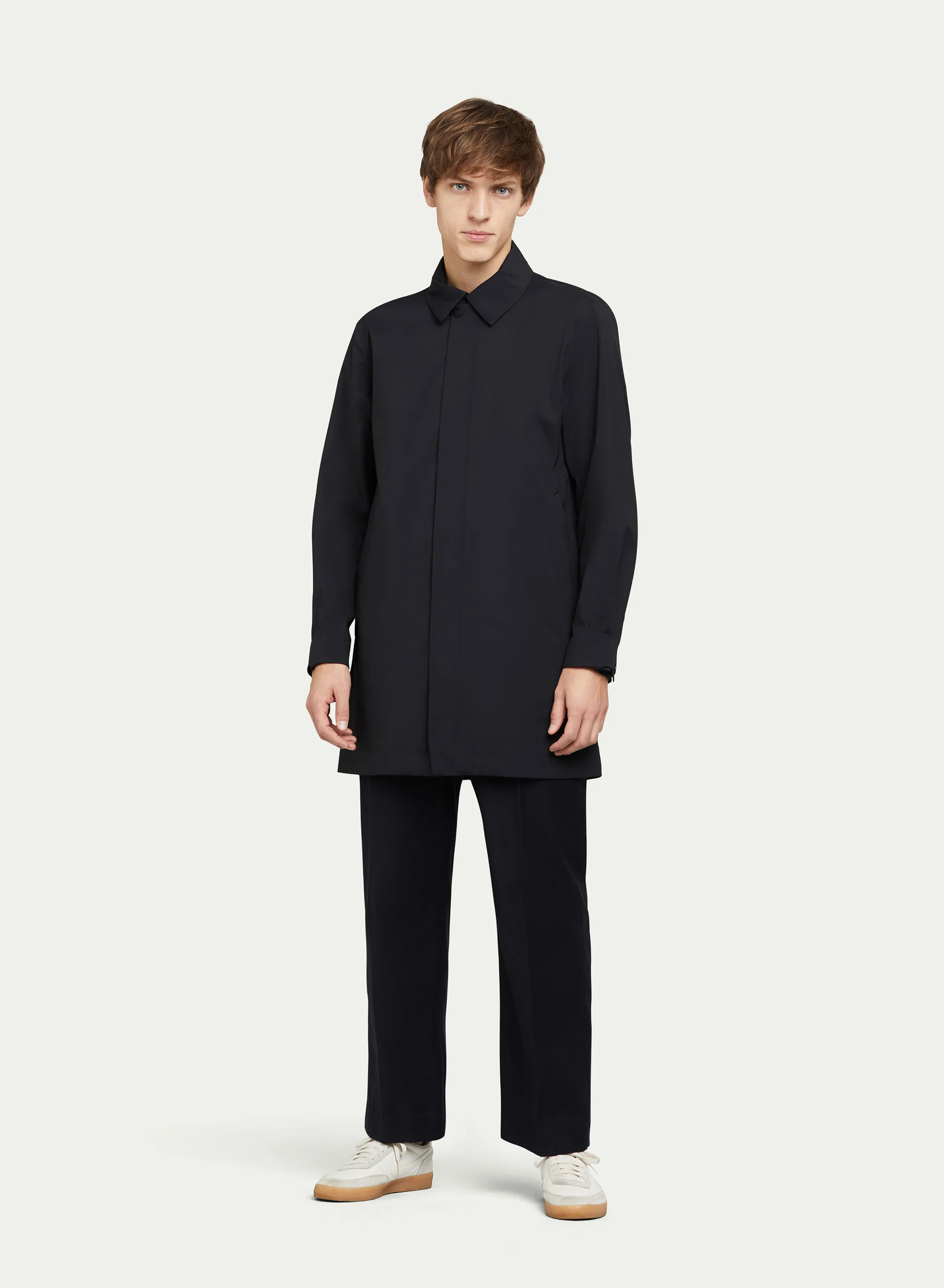 VENTURE - Image 6